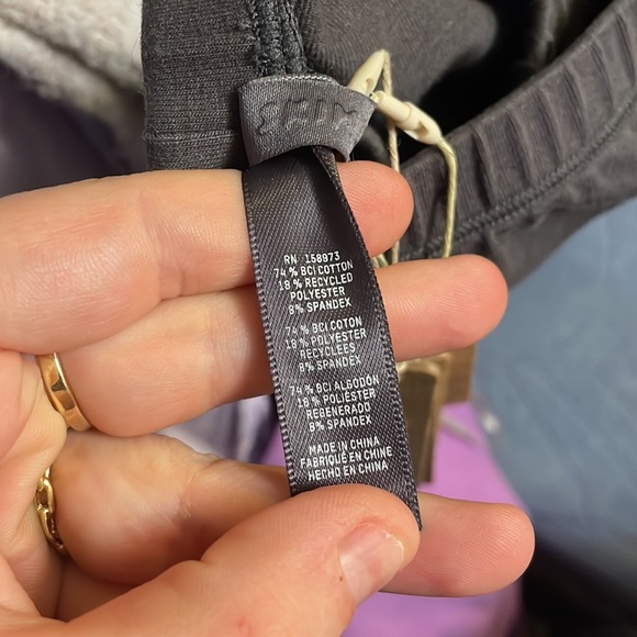 NWT SKIMS||Outdoor split hem legging , in Ash Pull on Pants Straight Leg Yoga S - Picture 9 of 9